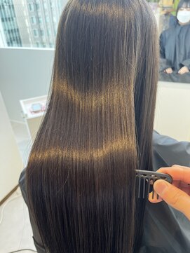 エミュスト(Emuest) エミュスト式髪質改善トリートメント☆艶髪