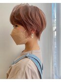 動きたっぷりのレイヤーショートボブ