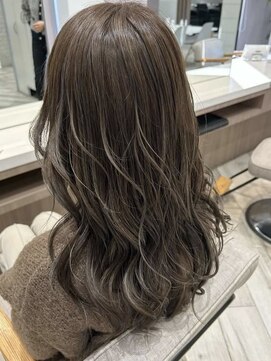 アース コアフュールボーテ 富山婦中店(EARTH coiffure beaute) ナチュラルブラウンハイライトカラー髪質改善