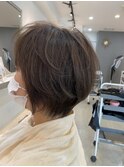 ショートボブ
