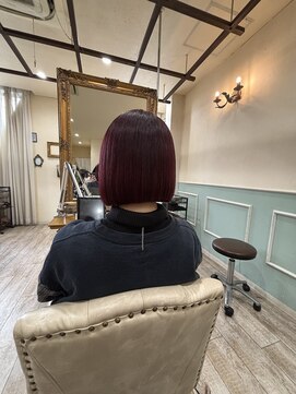 コンフィー(comfy) 『SHOKI』ミニウルフホワイトベージュチェリーブラウン