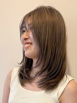 レヴィア(REVIA) レイヤーカット髪質改善トリートメント前髪カット