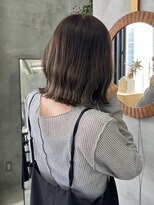 テトヘアー(teto hair)&nbsp;クビレボブ、オリーブグレージュ、切りっぱなしボブ