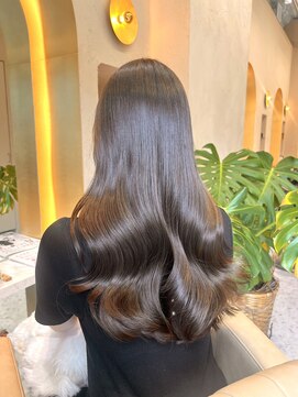 プアメリア 名古屋(Puamelia) アッシュブラウン/トリートメント