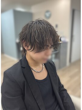 エルディ 大宮(eldy) 緩パーマ風ヘア