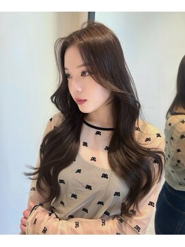 ロール 博多(Role) ブラウンカラー/透明感カラー/レイヤーカット