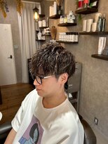 トニコ(toniko)&nbsp;ツイストスパイラルパーマ×マッシュショート×刈り上げ