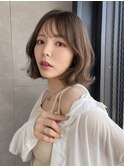 大人可愛いくびれミディ×顔まわりレイヤー グレージュ s723