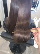 アールサロン アオヤマ(Rr SALON AOYAMA)&nbsp;ピンクアッシュミネコラ