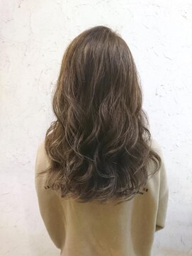 フロール(Flor) 【flor 戸塚】*シルバーグレー+３Dハイライト*