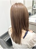 柔らかベージュカラー