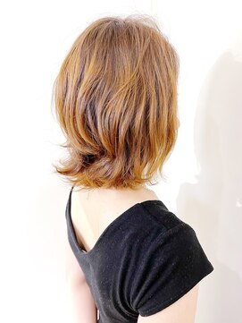 リアン(Lian) 【パーマ】肩につく長さの外ハネデジパーデザイン