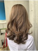 【広尾、恵比寿】外国人ブロンドヘア担当：東田