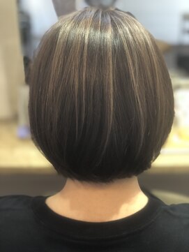 サン 都賀店(san) 暗めカラー/グランマッシュ/フェイスフレーミング/都賀/四街道