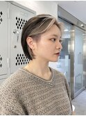 ダブルカラーケアブリーチインナーカラーイルミナカラーミニボブ