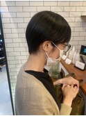 耳掛けマッシュショート