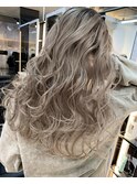パールグレーアッシュグラデーションスタイル☆