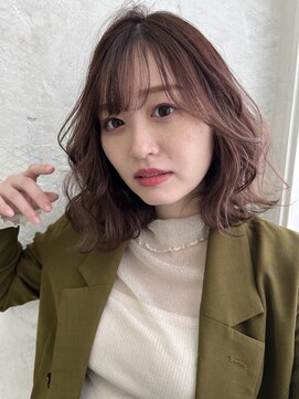 ファムバイアヴァンス(Femme by AVANCE.) ピンクブラウン×ゆるふわ巻ボブ