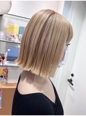 抜きっぱなしハイトーンミルクティーカラー