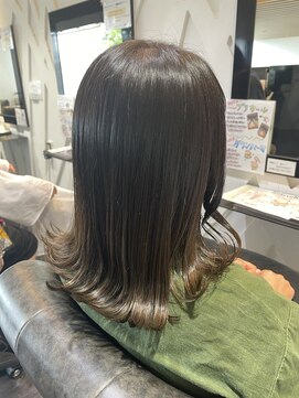 ヘアメイク ジール 羽黒店 グラデーションカラー