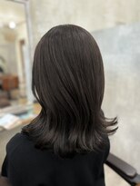 イル(iru)&nbsp;暗め◎アッシュ