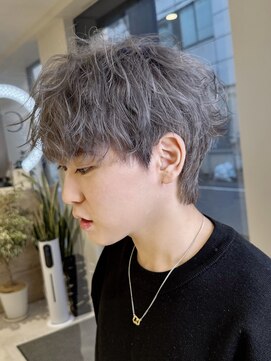 ミズチャーム(Ms.CHARM) シルバージュショート/10代/20代/30代/外苑前/表参道/青山