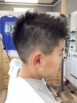 バーバー コガ(BARBER KOGA) フェードカット