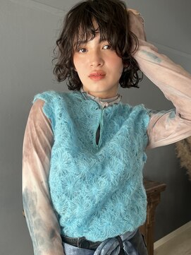 マグノリア(MAGNOLIA) ワイドバングで今っぽさ◎ミニウルフパーマ