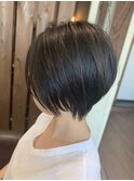 ナチュラルハイライトと、グラムショート♪
