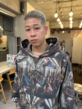 バイフィフス 原宿/表参道(by fifth) ハイトーンとも相性の良いスパイキーショートスタイル