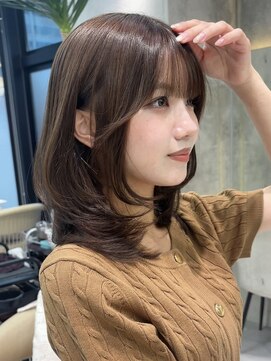 ロンドメリア 天神大名店(Lond Melia) 小顔に見せるミディアムヘア/韓国ヘア/ダブルカラー