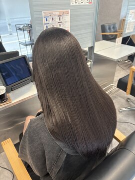 キング 梅田店(K!ng) 縮毛矯正髪質改善ハイライトレイヤーカット梅田美容室エクステ