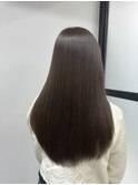 美しい後ろ姿はツヤ髪から♪アッシュベージュの透明感◎