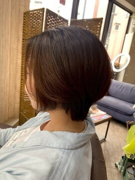 ビーチェ 小岩(Bice) 丸み×キュッと締まる襟足◎上品ショート