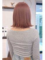 ヒャッカ(hyakka)&nbsp;肌色を綺麗に見せるピンクベージュ×ボブ