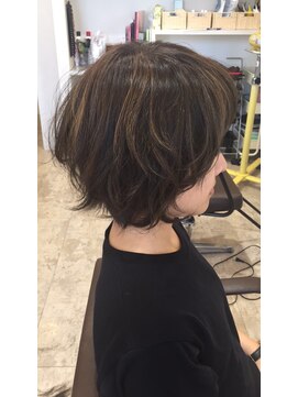 ヘアメイクソエル(hair make Soel) フェミニンショートボブ
