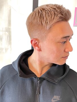 サンディーズバーバーショップ(Sandees) ハイトーンサイドグラデーションホワイトベージュピンクブラウン