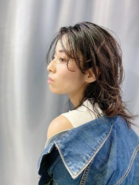 メイカ(MEIKA) ミディアムウルフ【アレンジ】