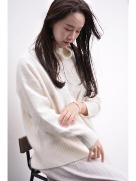 ドルセプラタ(Dulce plata) #揺れ髪×#透明感カラー☆ナチュラルロング20代30代