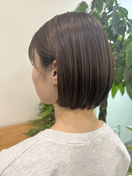 ビューエヒメ(VIEW EHIME) 大人ヘルシースタイルショコラアッシュふんわりカールショート