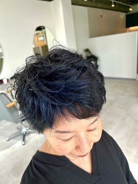 エルピス 中央林間店(elpis) 白髪を活かしたブリーチなし白髪ぼかし