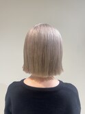 ハイライト　レイヤー ショートヘア　ボブ　くびれレイヤー 