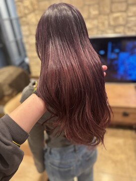 シャル 町田(shalu) 深みのあるボルドーカラー/20代30代40代