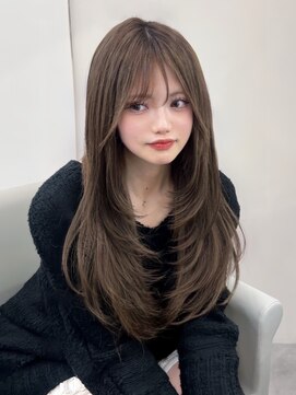 ベレーザ 渋谷(BELEZA) 12972オリーブグレージュ暗髪グレーアッシュ韓国レイヤーカット