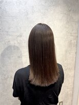アフィナー 上大岡(Afinar) ツヤ感爆発の縮毛矯正仕上げ