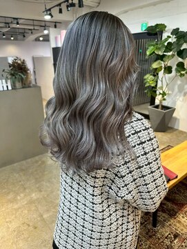 メリー オオサカ(Merly Osaka) 海外balayage