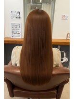 スローネ(THRONE)&nbsp;艶カラー／髪質改善／新宿／20代30代40代