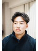 ツイストアップバング