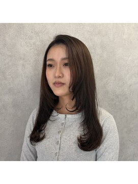 フラワーバイ ビーガーデン(FLOWER by B.GARDEN) ロングレイヤーカット
