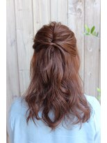 ローブロワ(L'Aube roi)&nbsp;ラフハーフアップスタイル